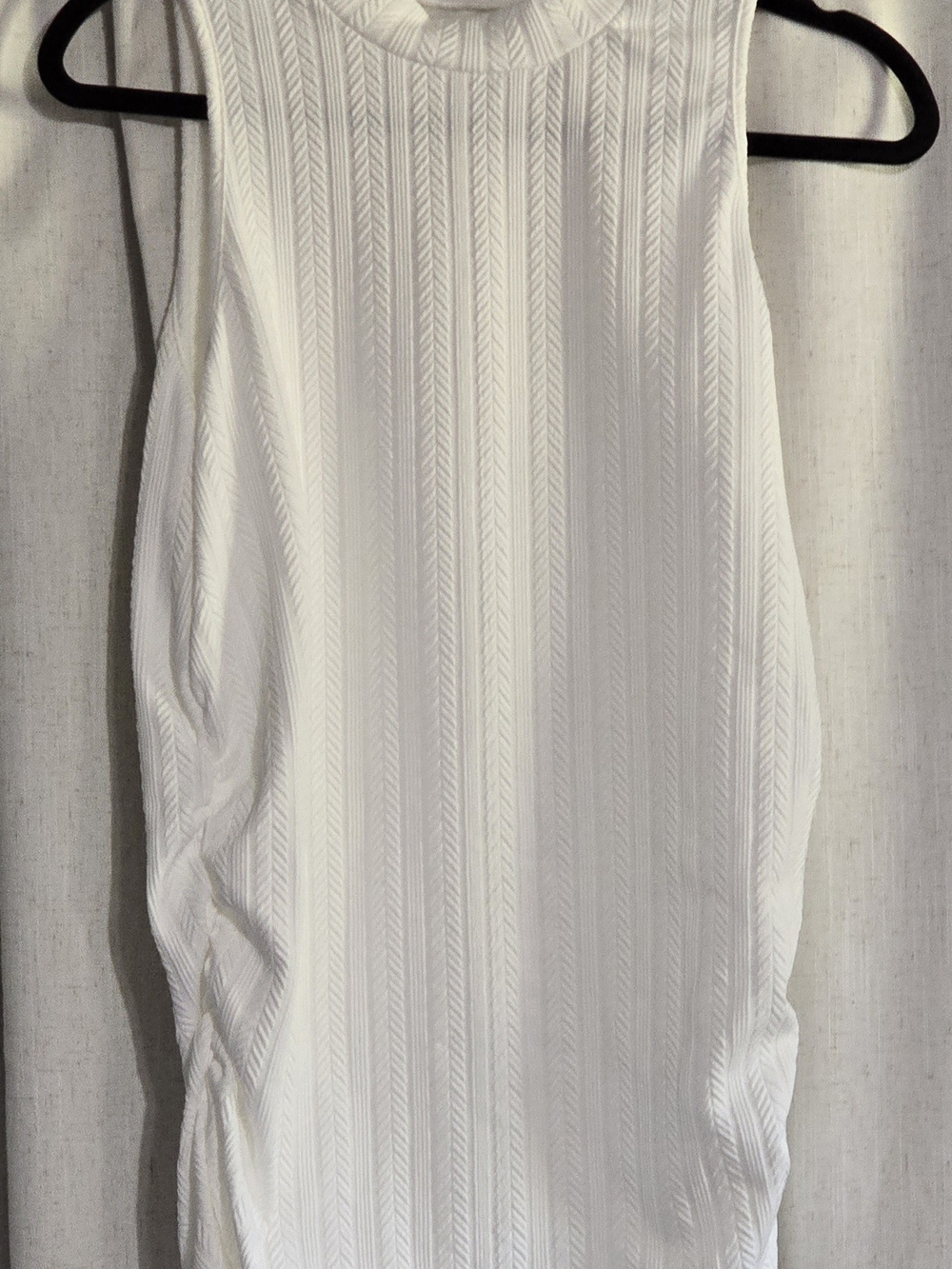 SHEIN White Ribbed Mock Neck Tank Top